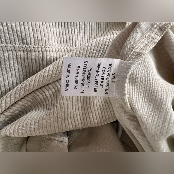 BiBi Corduroy Sequin Sleeve Button Down Shirt – Size Small - Picture 6 of 10